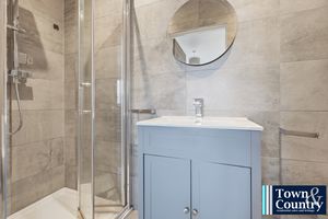 CHASE ROAD WEST- click for photo gallery
